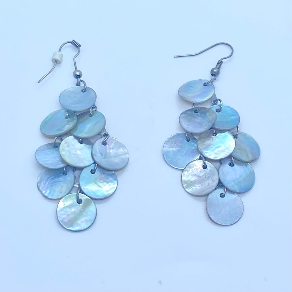 Light Blue Dangle Earrings 🔥 3 for $20